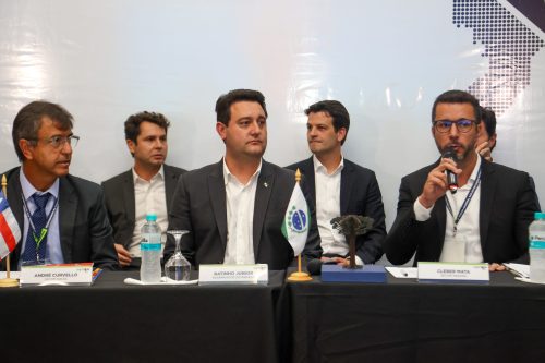 Governador Carlos Massa Ratinho Junior participa  encontro nacional em Foz do Iguaçu

 Paraná está sediando o 3º Congresso do Fórum Nacional das Secretarias Estaduais de Comunicação.
Foto Gilson Abreu/Aen